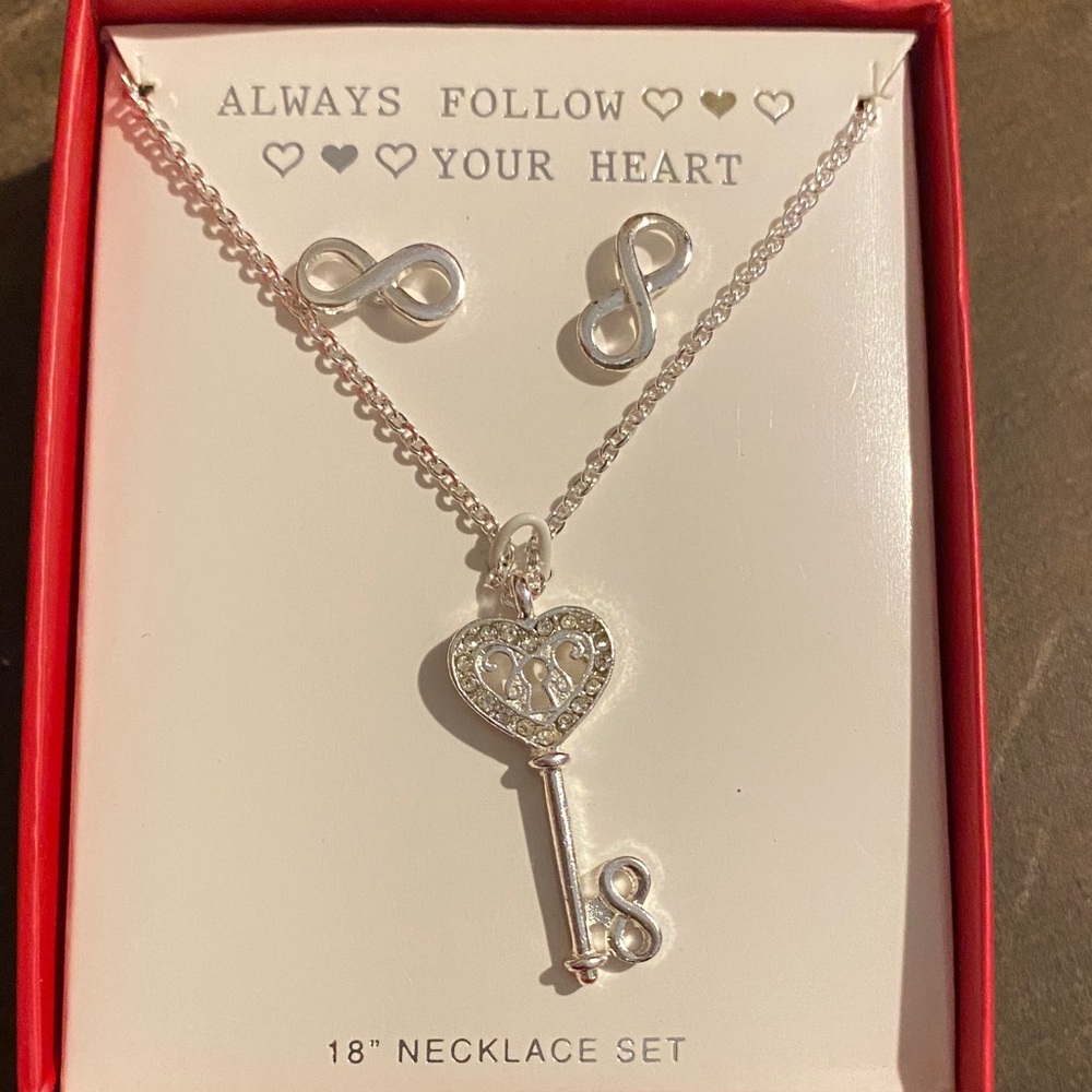 Silver Heart Key Necklace and Infinity Earrings Set - Picture 2 of 3